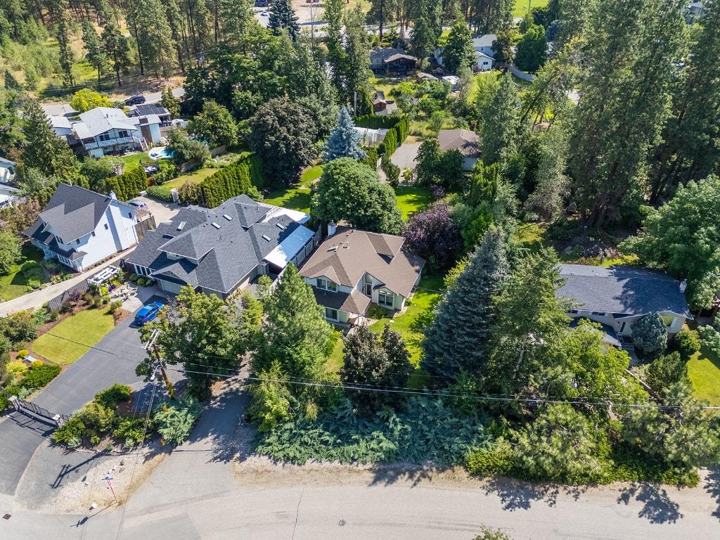 









2595


MAQUINNA

Road,
Kelowna,




BC
V1W 2R9

