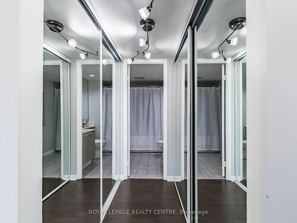 









50


Eglinton

Avenue West, 601,
Mississauga,




ON
L5R 3P5

