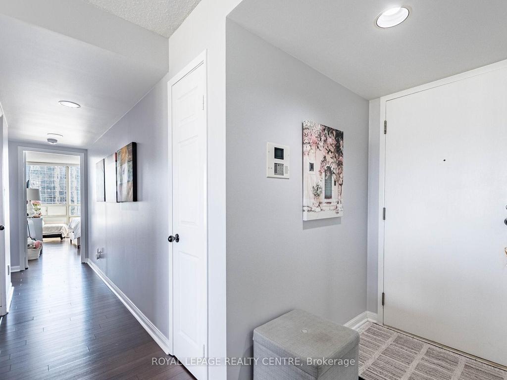 









50


Eglinton

Avenue West, 601,
Mississauga,




ON
L5R 3P5


