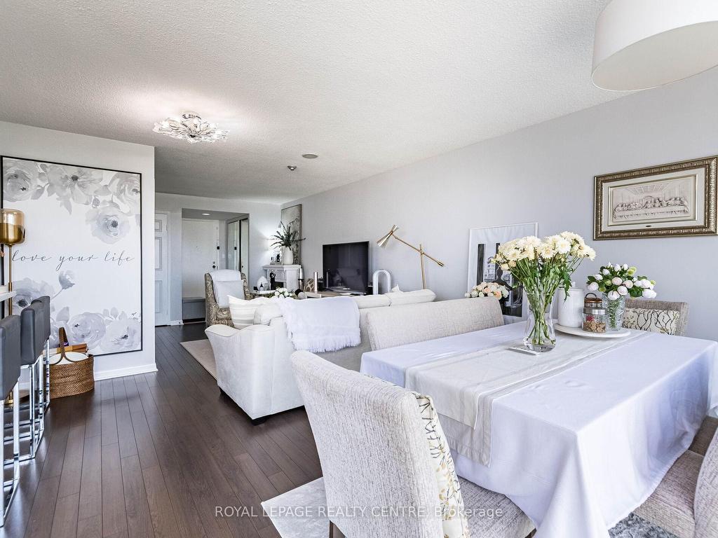 









50


Eglinton

Avenue West, 601,
Mississauga,




ON
L5R 3P5

