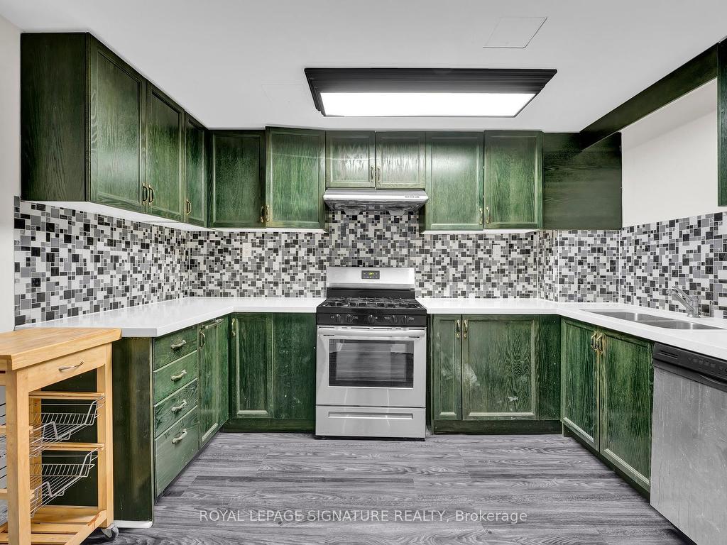 









4502


Violet

Road,
Mississauga,




ON
L5V 1J9

