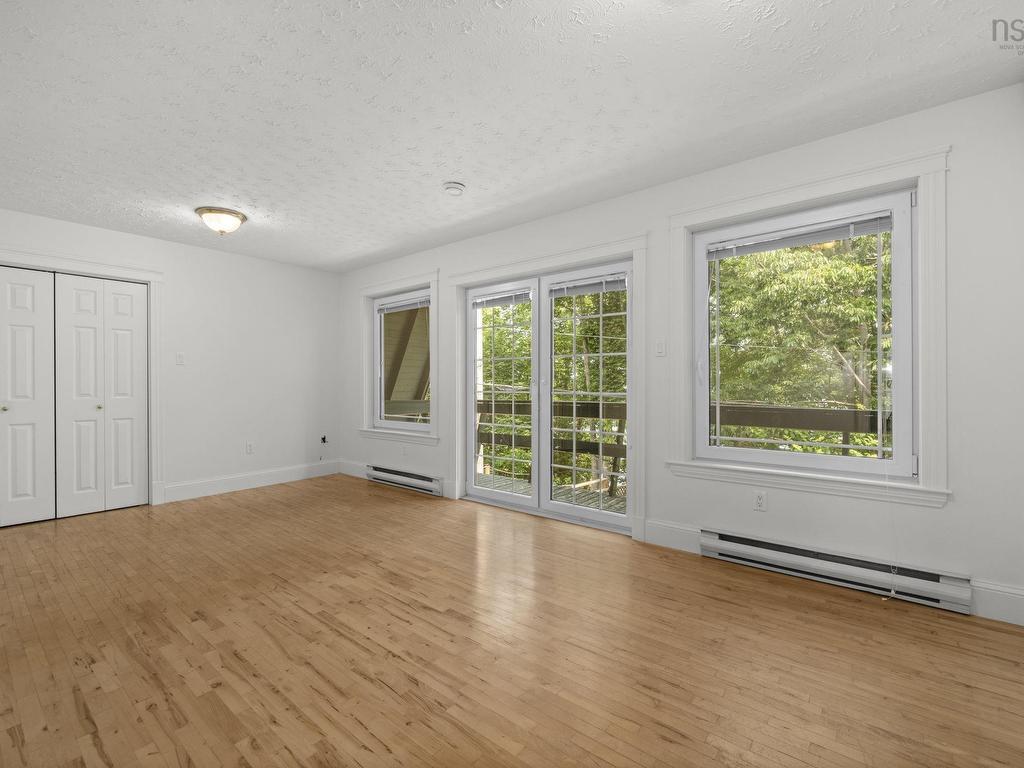 












333/335 Kings Road

,
Wellington,




NS
B2T 1A2

