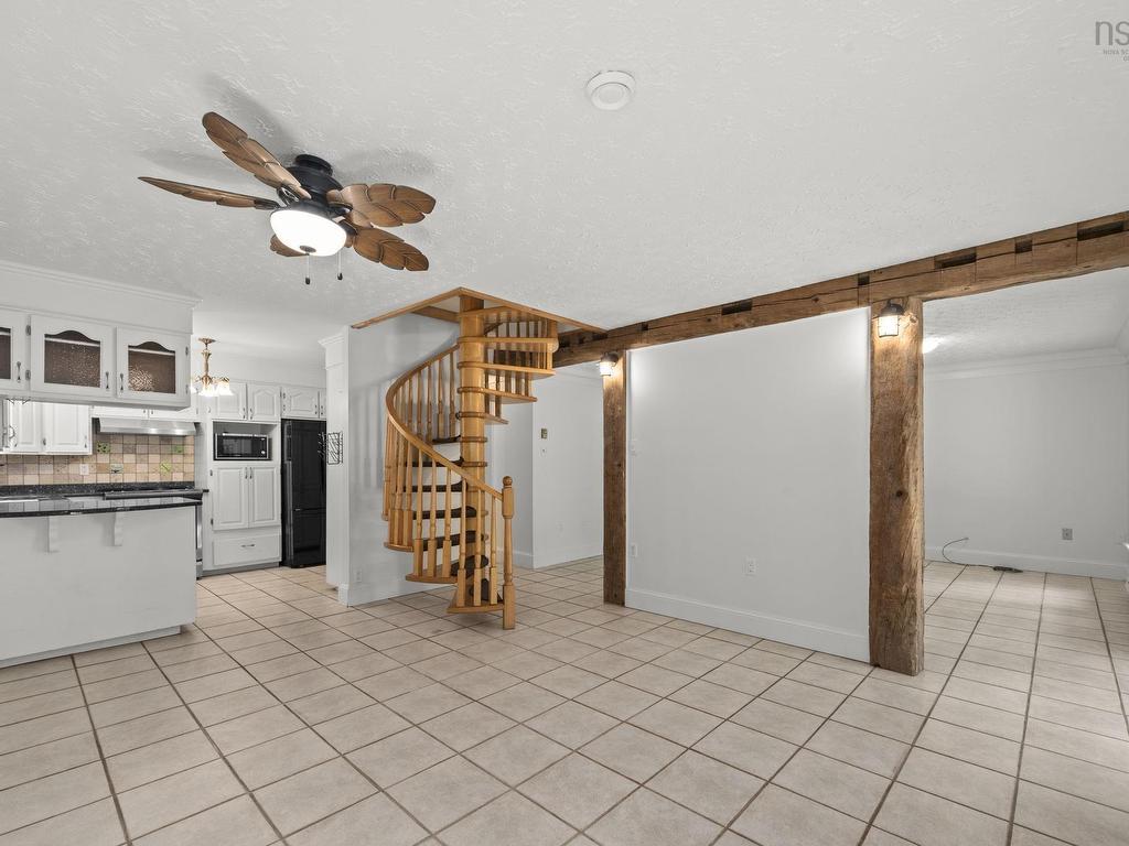 












333/335 Kings Road

,
Wellington,




NS
B2T 1A2

