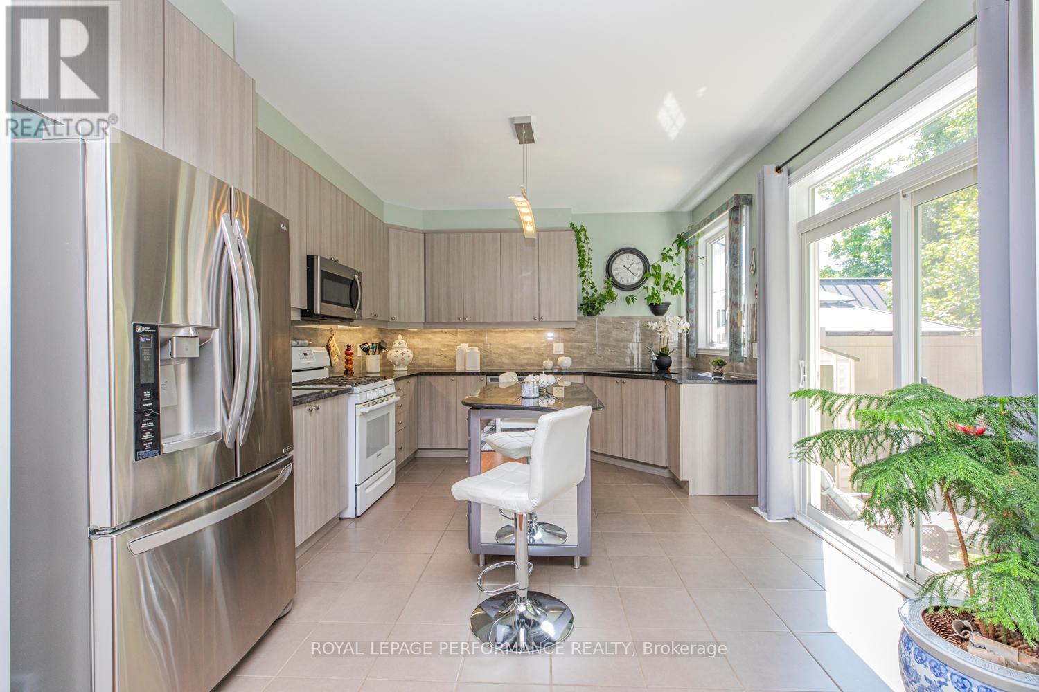 












30 SUMMITVIEW DRIVE

,
Ottawa,




Ontario
K2M2V9

