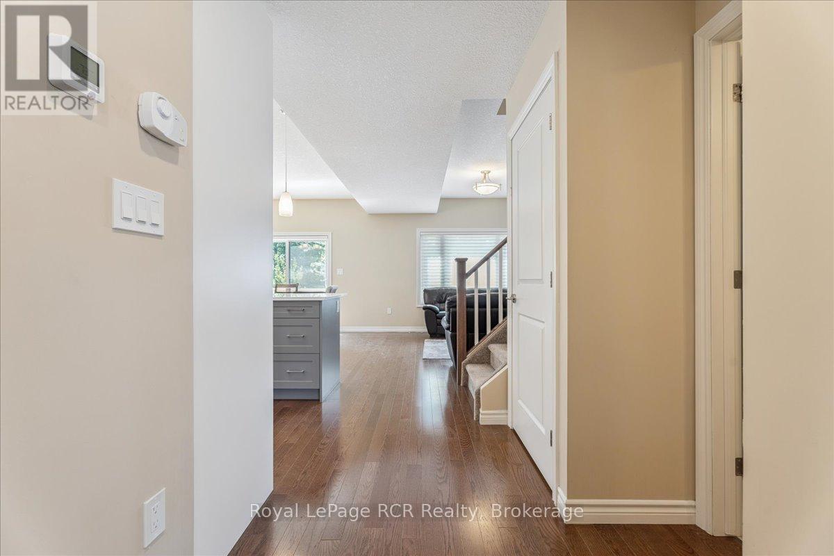 












1302 14TH AVENUE E

,
Owen Sound,




Ontario
N4K0A1

