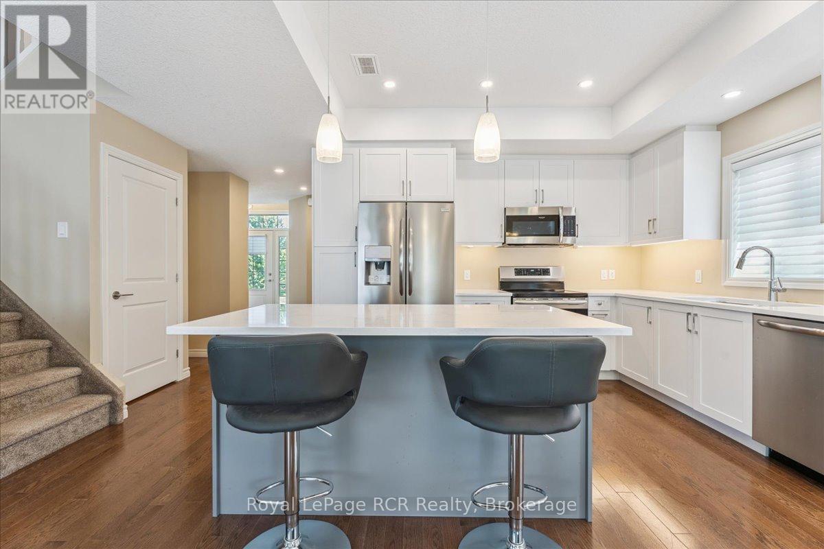 












1302 14TH AVENUE E

,
Owen Sound,




Ontario
N4K0A1

