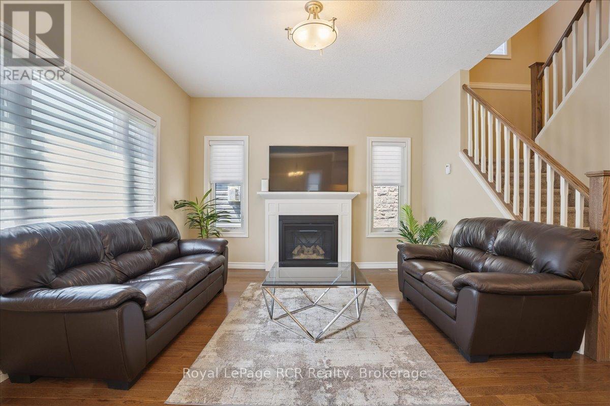 












1302 14TH AVENUE E

,
Owen Sound,




Ontario
N4K0A1

