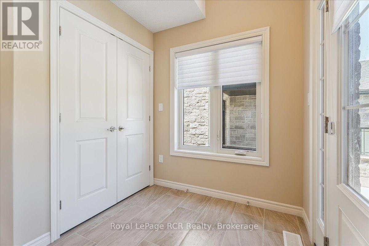 












1302 14TH AVENUE E

,
Owen Sound,




Ontario
N4K0A1

