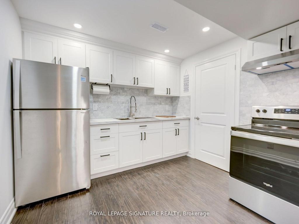 









861


Tea Landing

N/A, BSMT,
Milton,




ON
L9E 1P4

