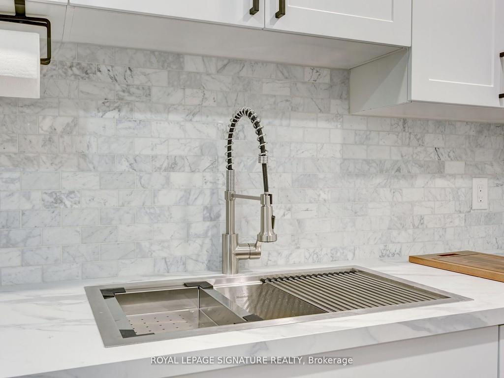 









861


Tea Landing

N/A, BSMT,
Milton,




ON
L9E 1P4

