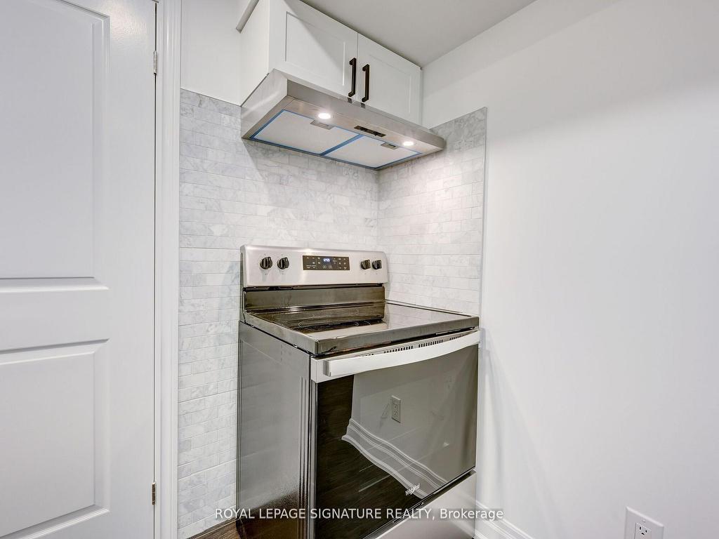 









861


Tea Landing

N/A, BSMT,
Milton,




ON
L9E 1P4


