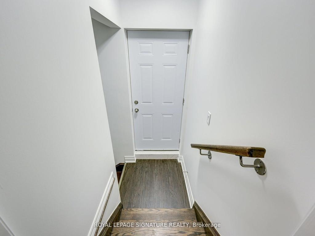 









861


Tea Landing

N/A, BSMT,
Milton,




ON
L9E 1P4

