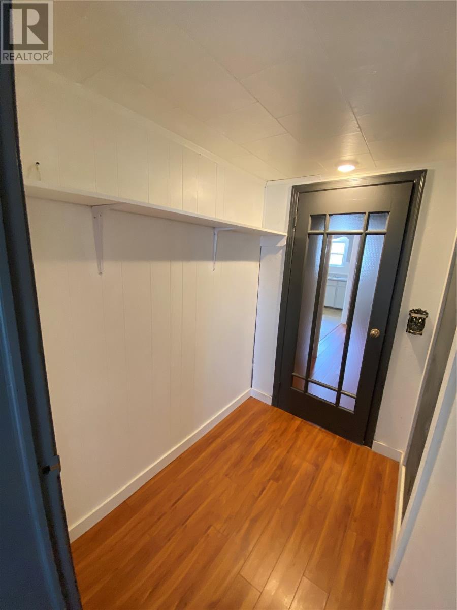












8-10 Lakeshore Road

,
Port aux Basques,




Newfoundland & Labrador
A0M1C0

