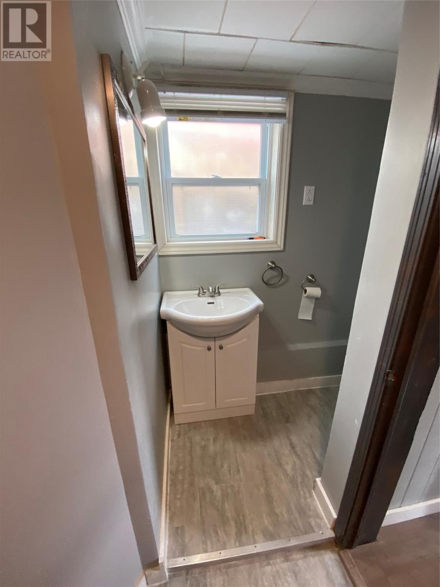 












8-10 Lakeshore Road

,
Port aux Basques,




Newfoundland & Labrador
A0M1C0


