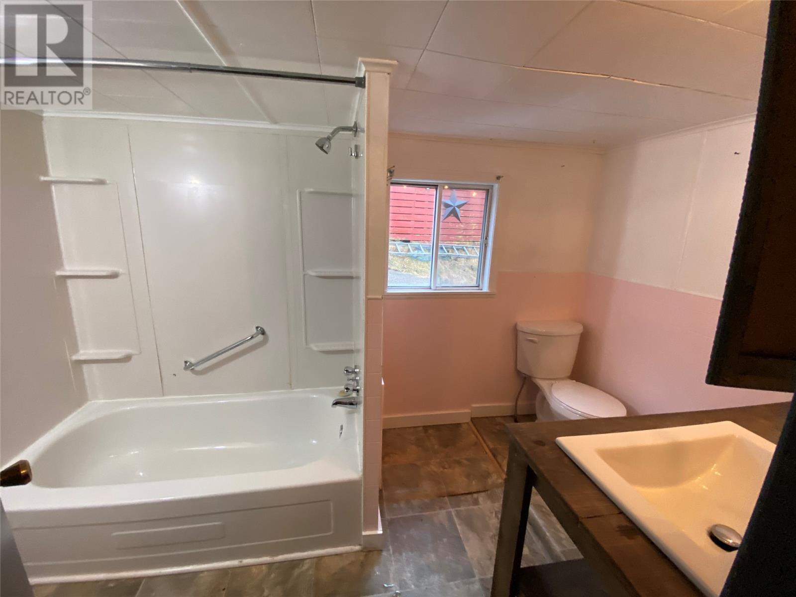 












8-10 Lakeshore Road

,
Port aux Basques,




Newfoundland & Labrador
A0M1C0

