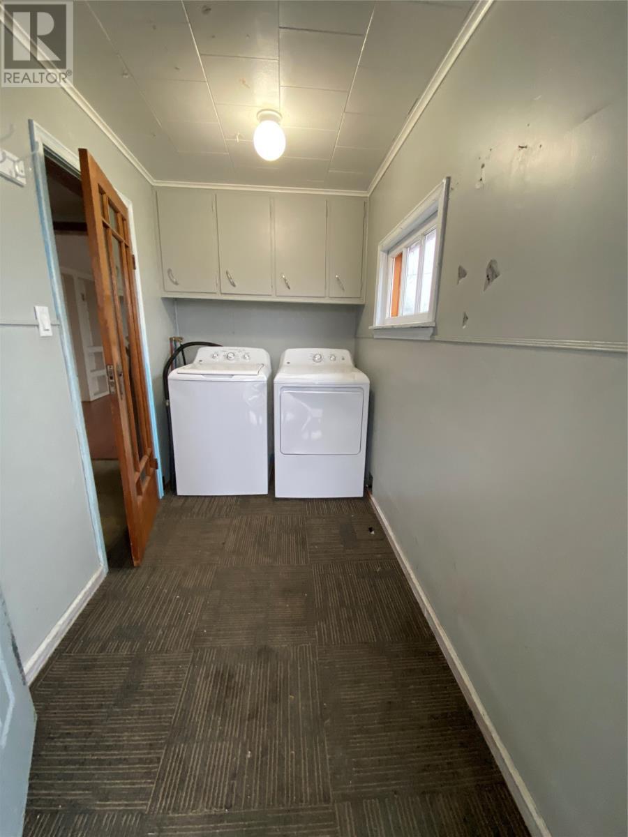 












8-10 Lakeshore Road

,
Port aux Basques,




Newfoundland & Labrador
A0M1C0

