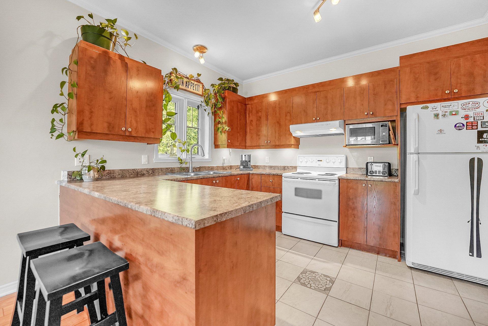 









41


Rue de Bonaventure

, 201,
Bromont,




QC
J2L2L5


