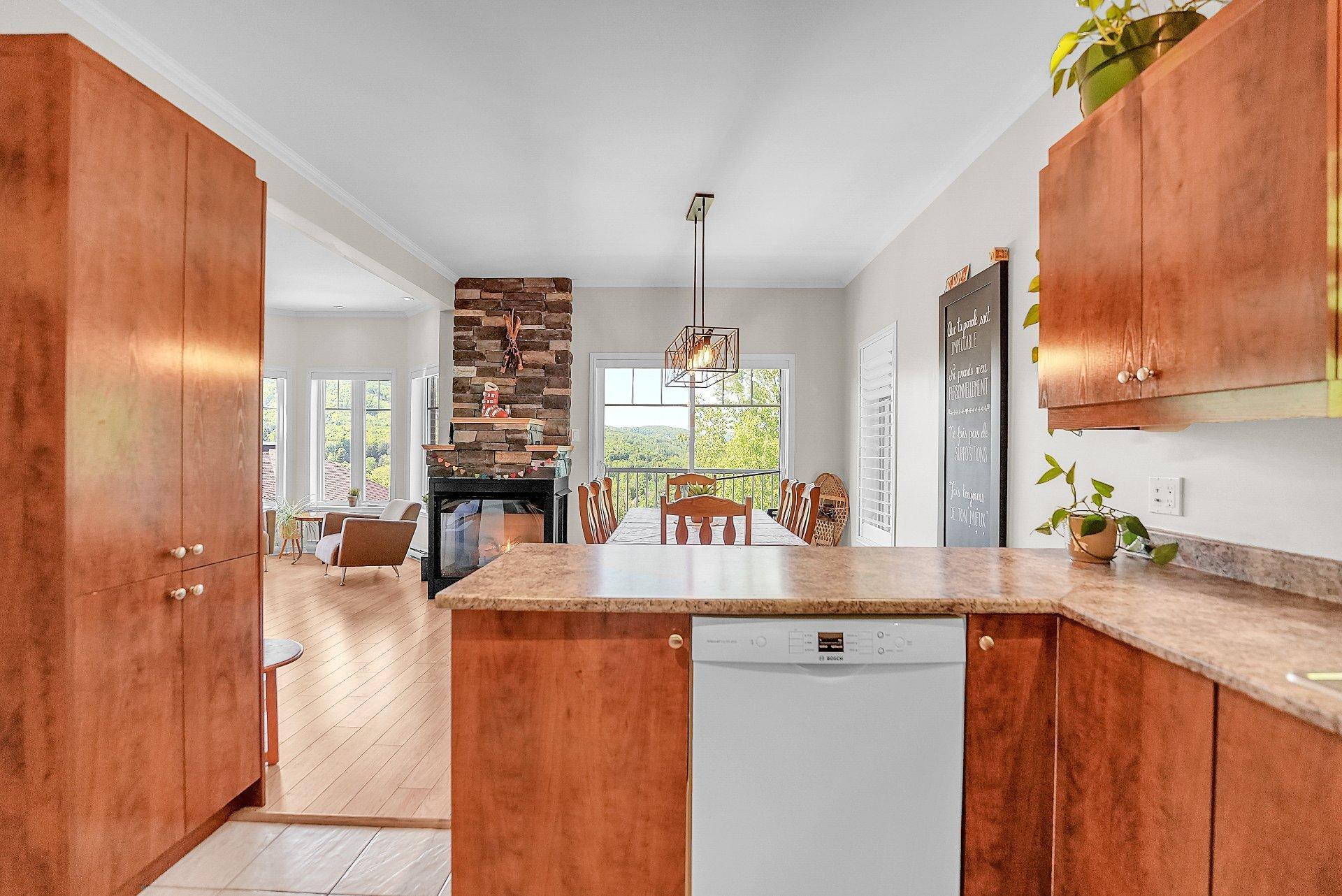 









41


Rue de Bonaventure

, 201,
Bromont,




QC
J2L2L5


