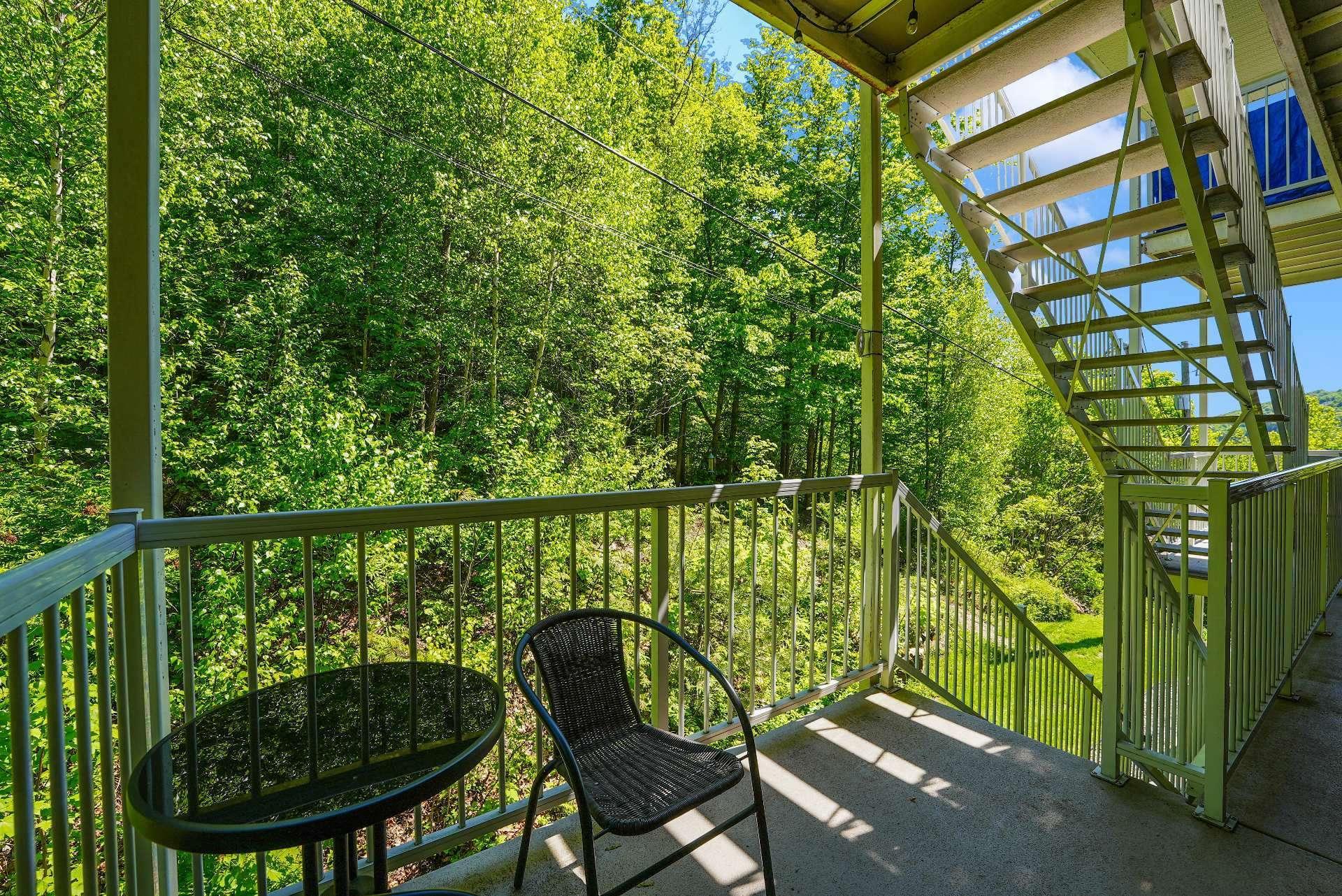 









41


Rue de Bonaventure

, 201,
Bromont,




QC
J2L2L5

