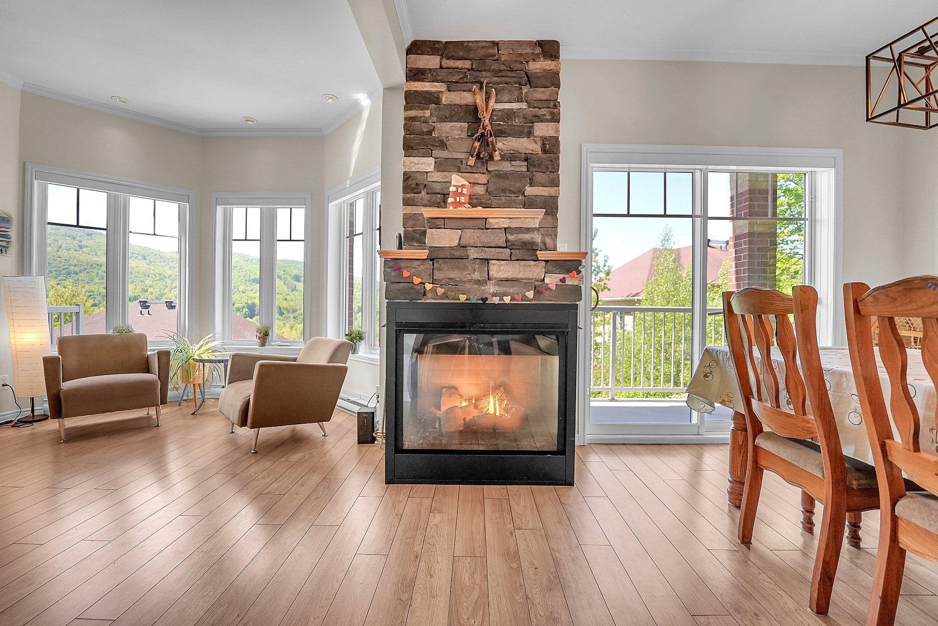 









41


Rue de Bonaventure

, 201,
Bromont,




QC
J2L2L5

