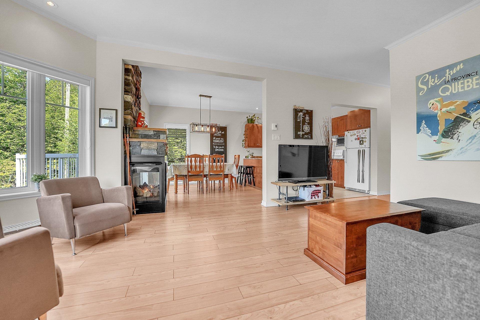 









41


Rue de Bonaventure

, 201,
Bromont,




QC
J2L2L5

