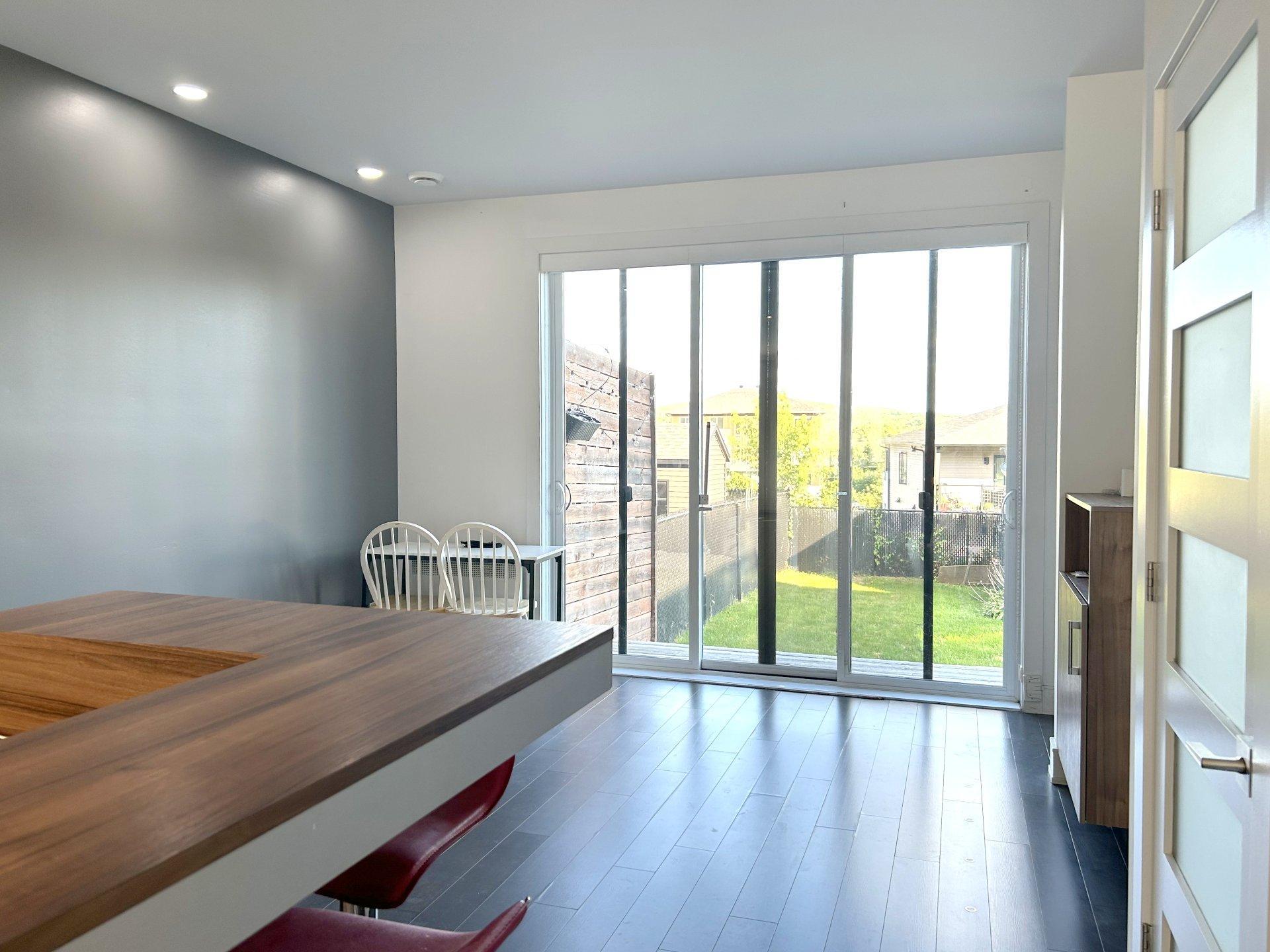 









6292


Rue Florent

,
Sherbrooke (Brompton/Rock Forest/Saint-Élie/Deauville),




QC
J1N4A8

