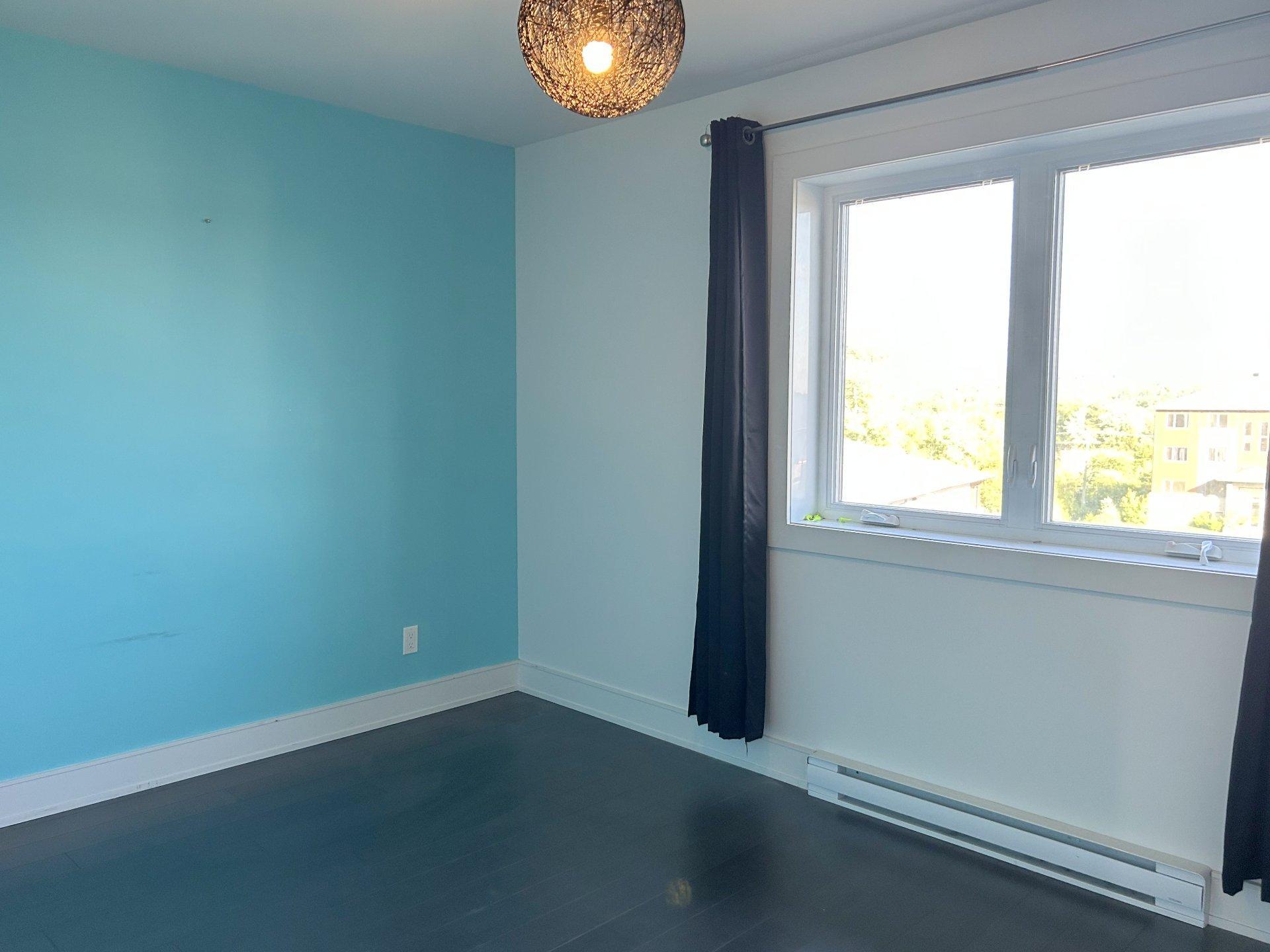 









6292


Rue Florent

,
Sherbrooke (Brompton/Rock Forest/Saint-Élie/Deauville),




QC
J1N4A8

