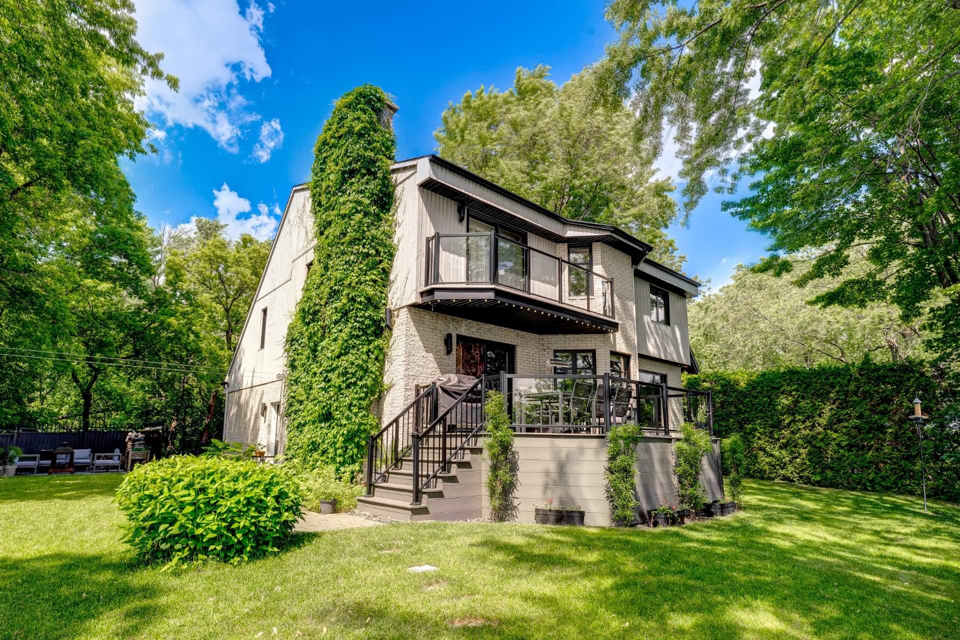 









2712


Rue Luc

,
Terrebonne (Lachenaie),




QC
J6V1A9

