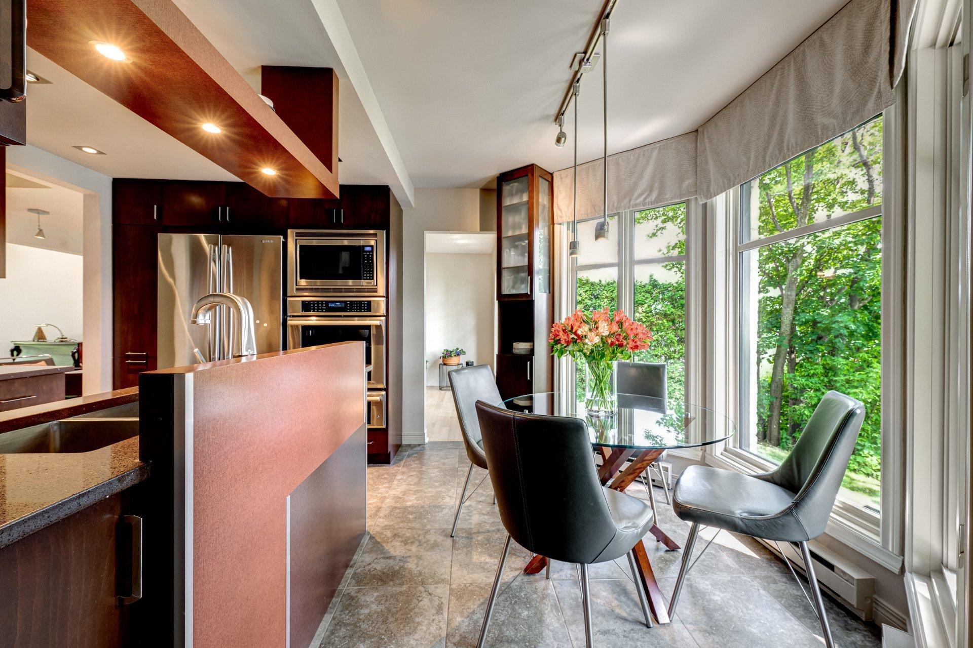 









2712


Rue Luc

,
Terrebonne (Lachenaie),




QC
J6V1A9

