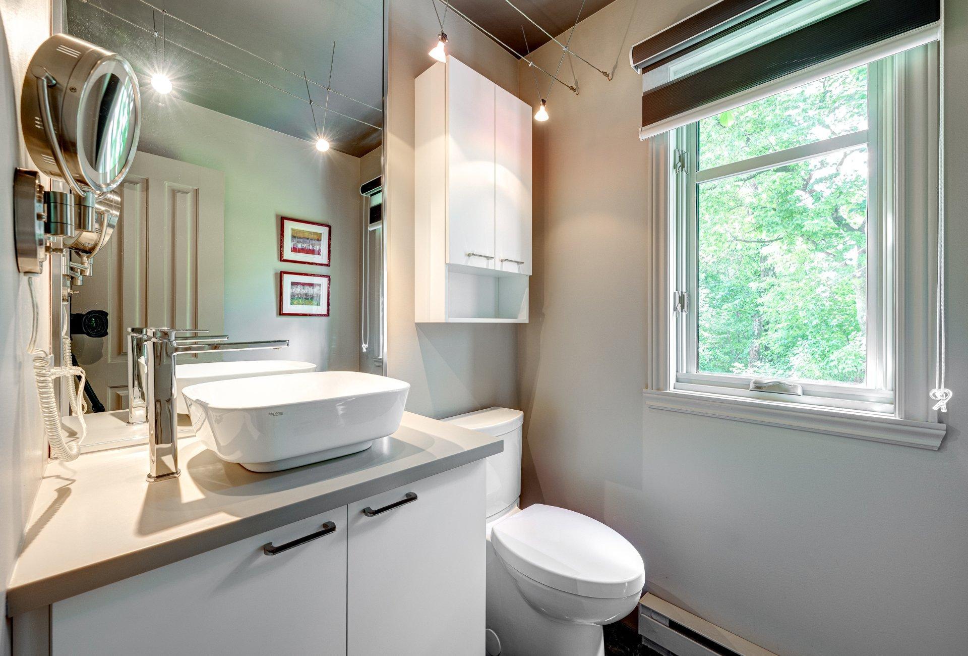 









2712


Rue Luc

,
Terrebonne (Lachenaie),




QC
J6V1A9

