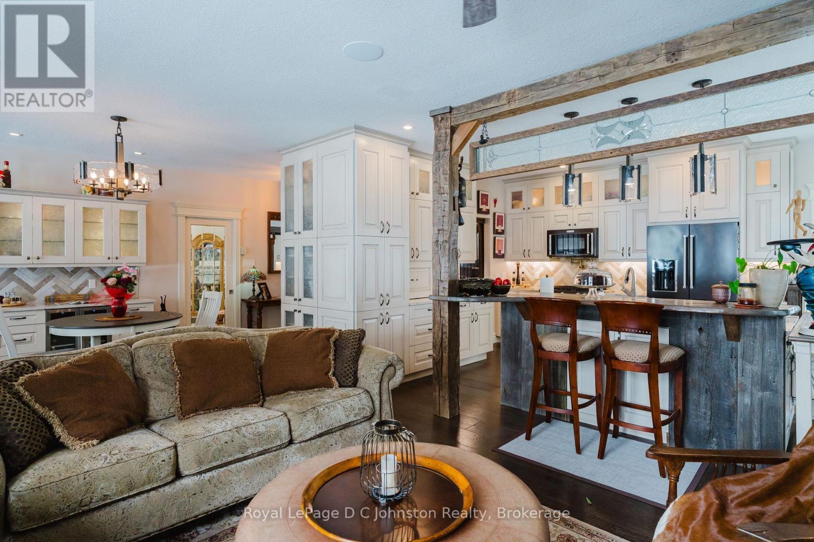 












830 MILL RIDGE COURT

,
Saugeen Shores,




Ontario
N0H2C4

