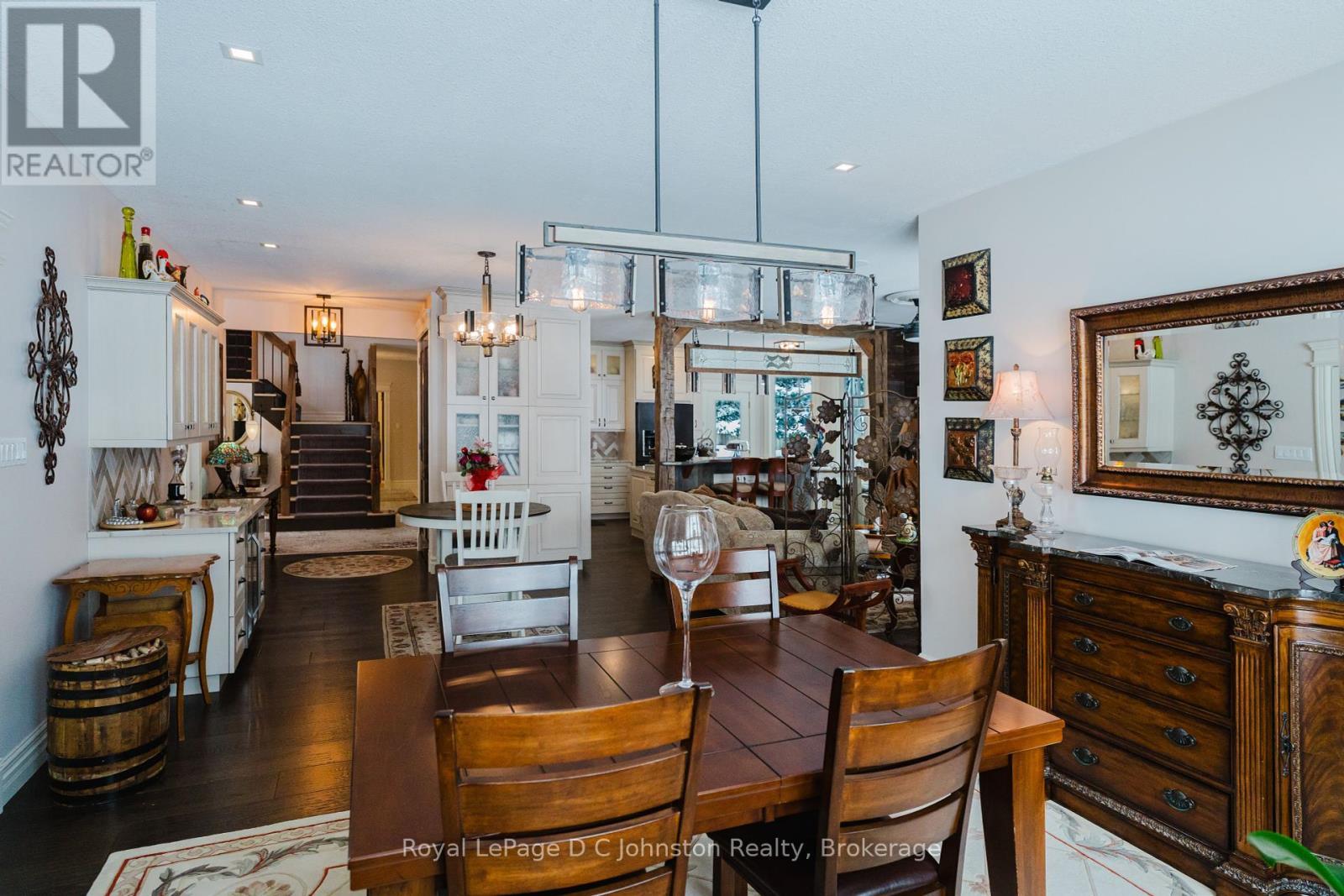 












830 MILL RIDGE COURT

,
Saugeen Shores,




Ontario
N0H2C4

