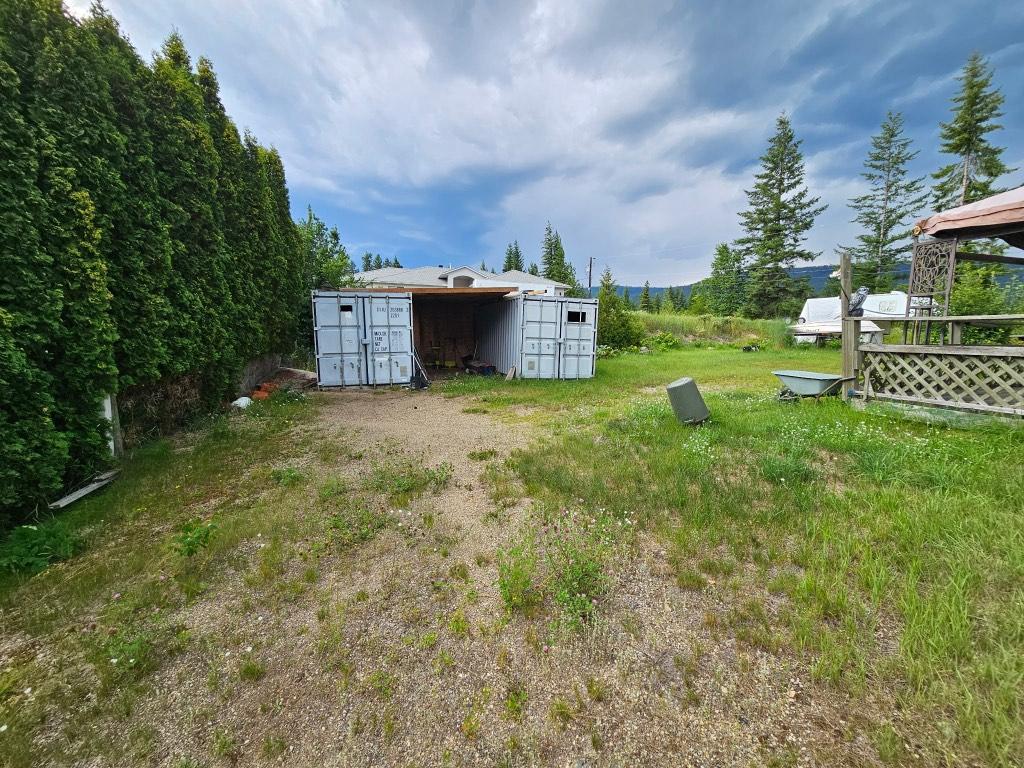 









589


Fawn

Road,
Clearwater,




BC
V0E 1N1

