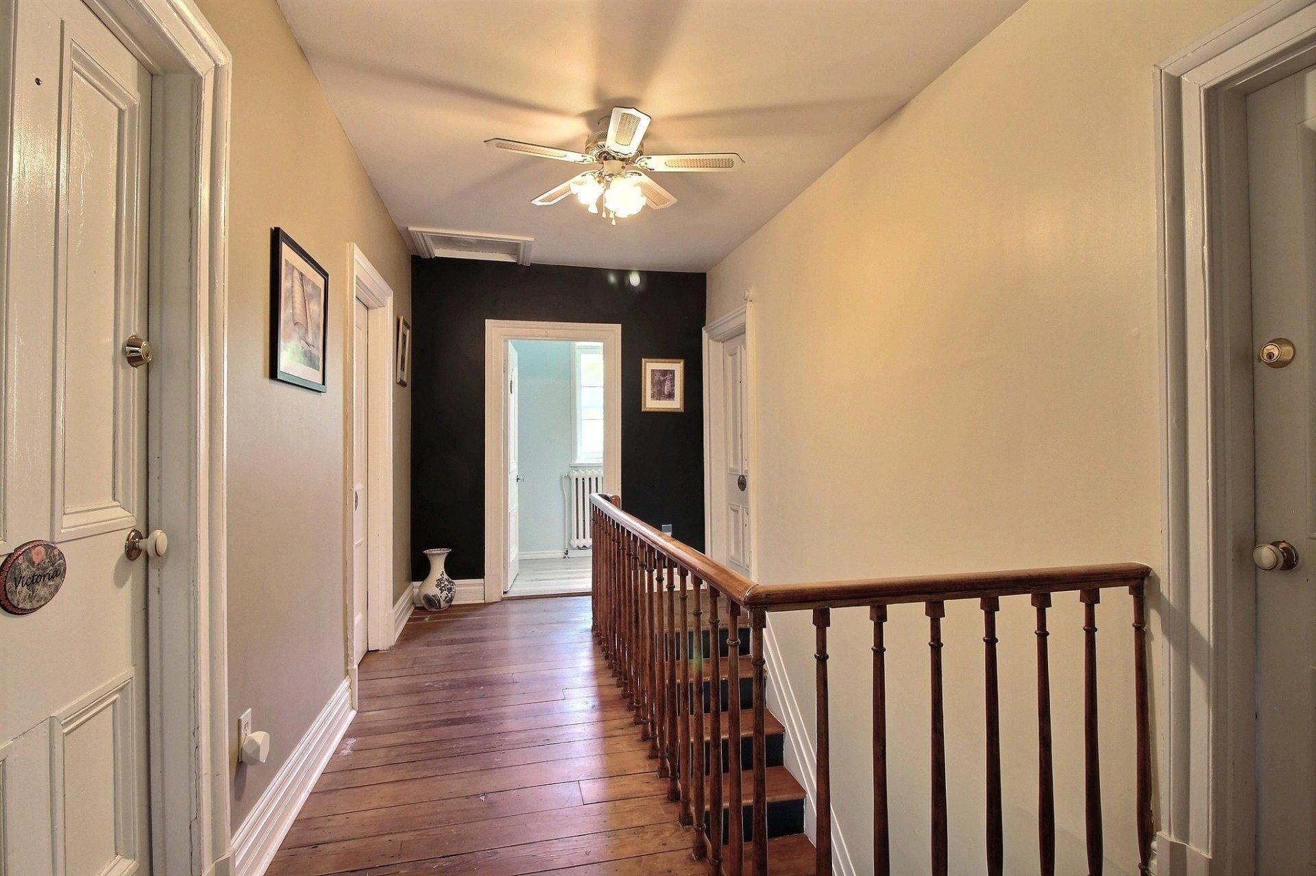 









170


Rue Joseph-Lucien-Malo

,
Papineauville,




QC
J0V1R0

