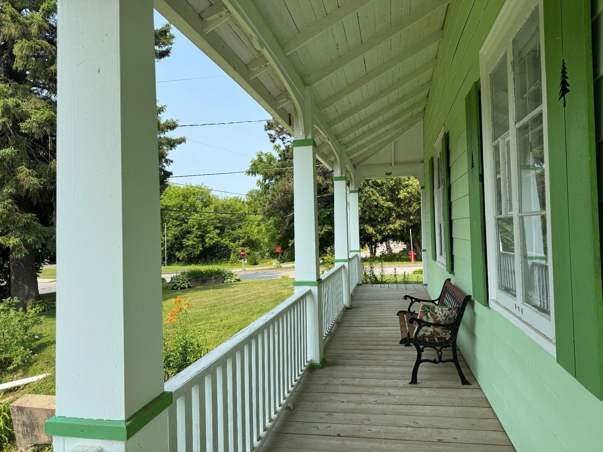 









170


Rue Joseph-Lucien-Malo

,
Papineauville,




QC
J0V1R0

