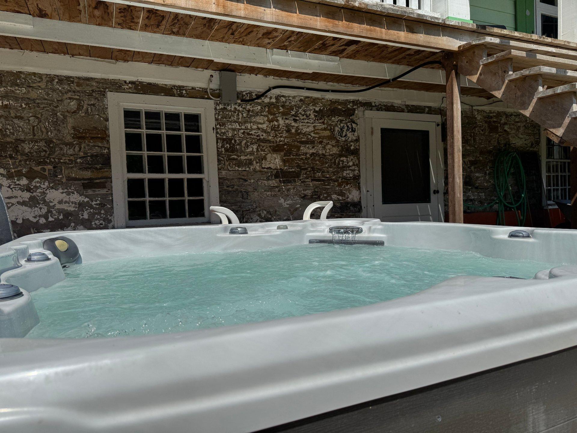 









170


Rue Joseph-Lucien-Malo

,
Papineauville,




QC
J0V1R0

