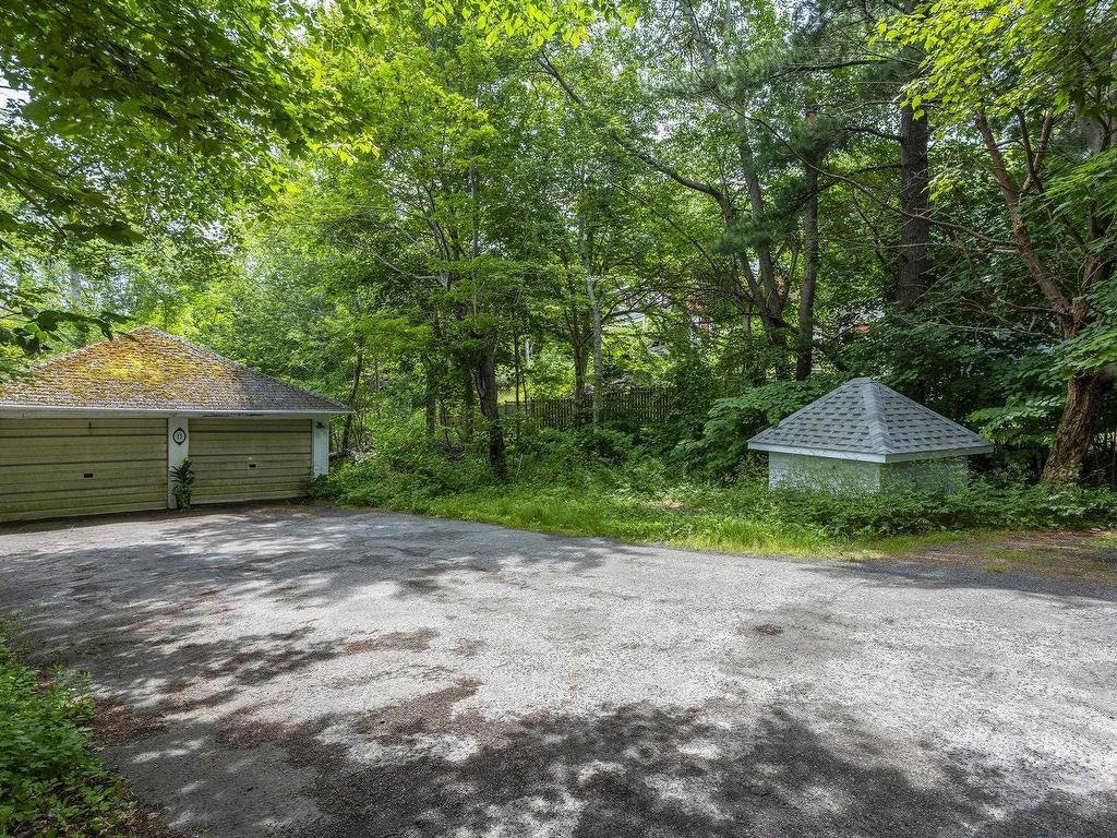 












13 Mcmanus Road

,
Halifax,




NS
B3P 1R1

