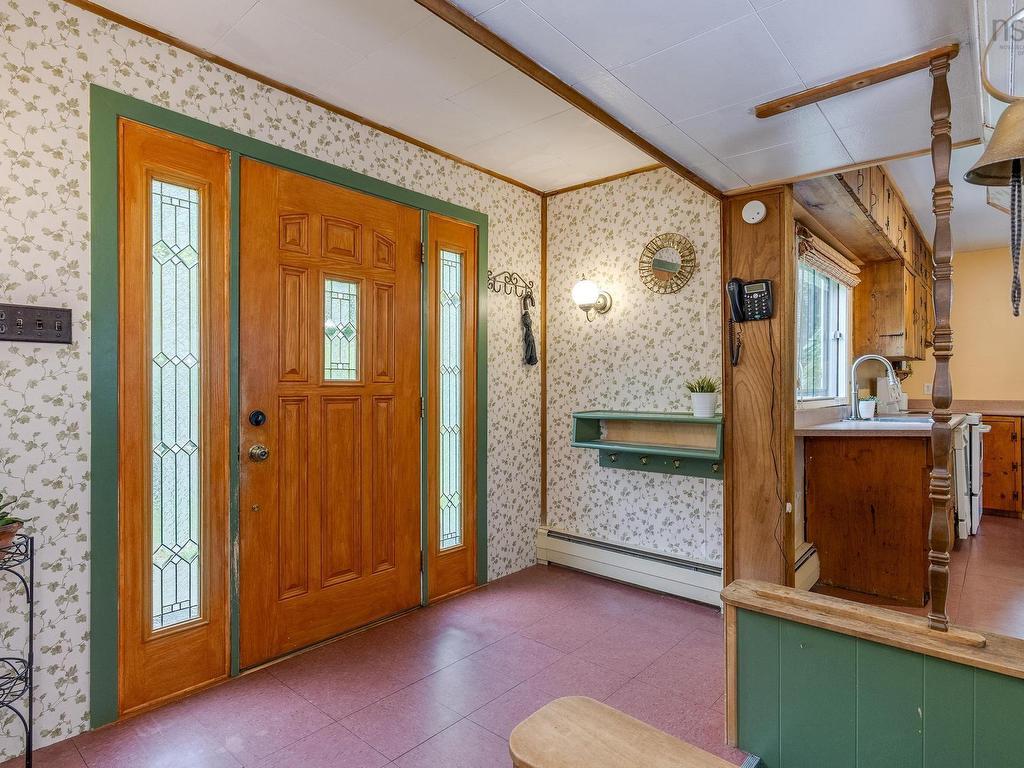 












13 Mcmanus Road

,
Halifax,




NS
B3P 1R1

