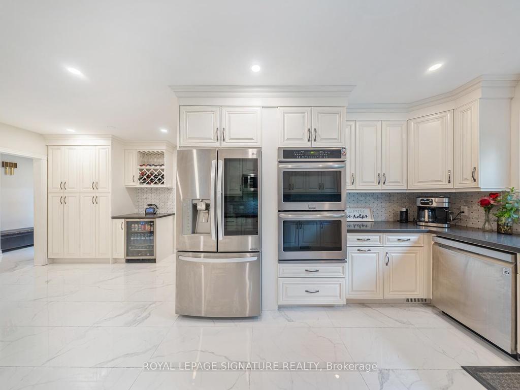 









63


Collingdale

Road,
Toronto,




ON
M9V 3R2

