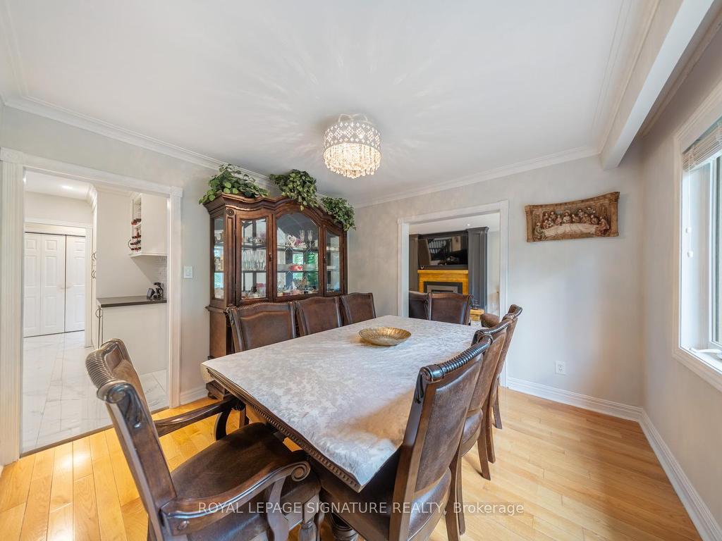 









63


Collingdale

Road,
Toronto,




ON
M9V 3R2

