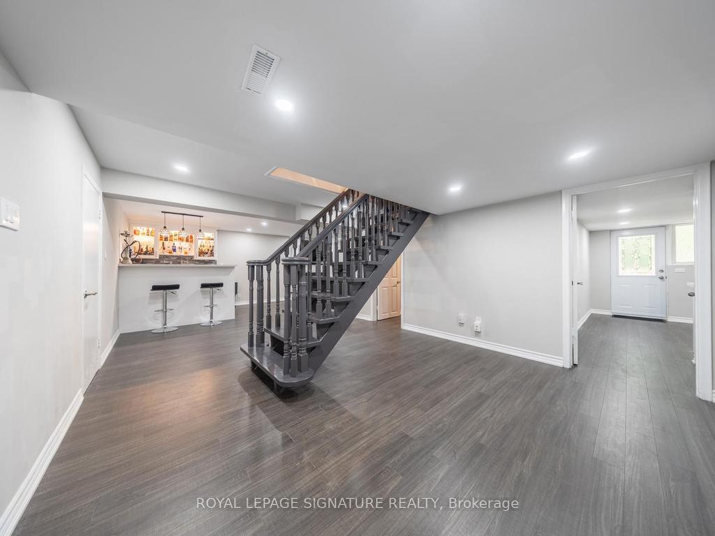 









63


Collingdale

Road,
Toronto,




ON
M9V 3R2

