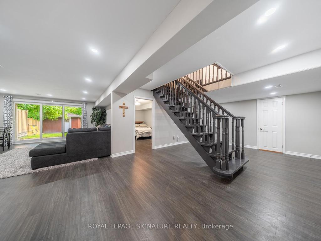 









63


Collingdale

Road,
Toronto,




ON
M9V 3R2

