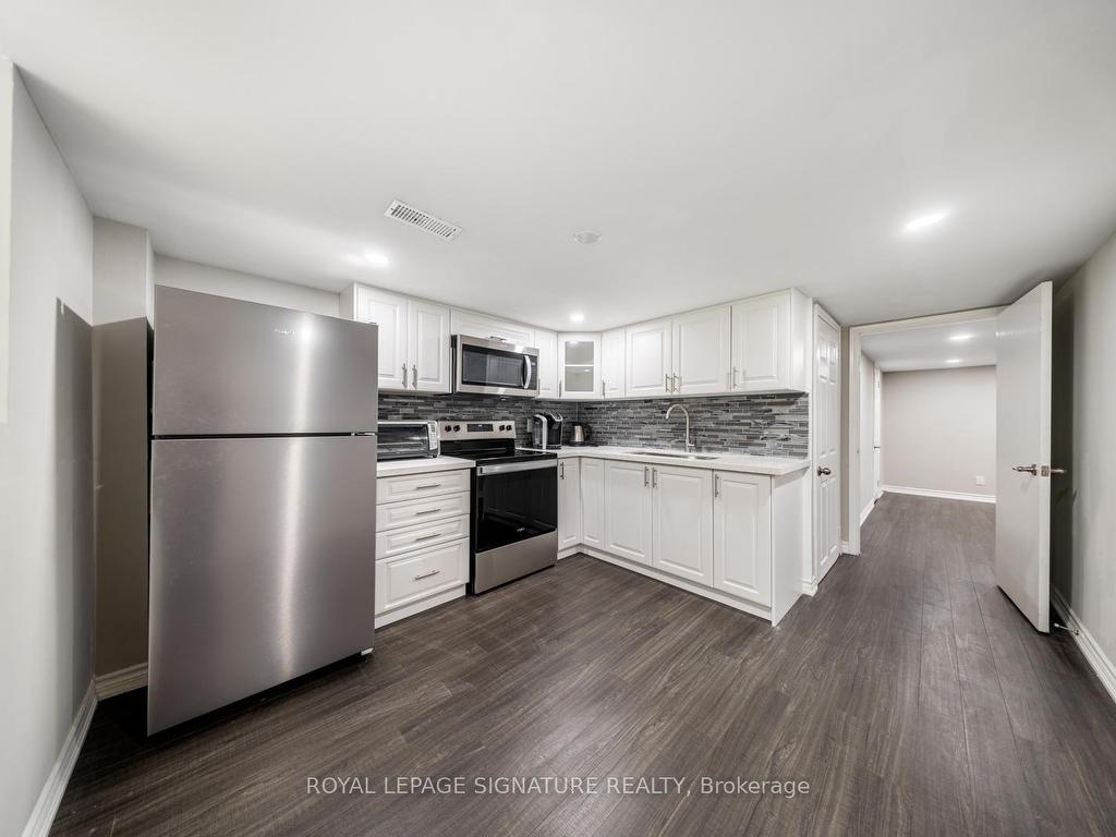 









63


Collingdale

Road,
Toronto,




ON
M9V 3R2

