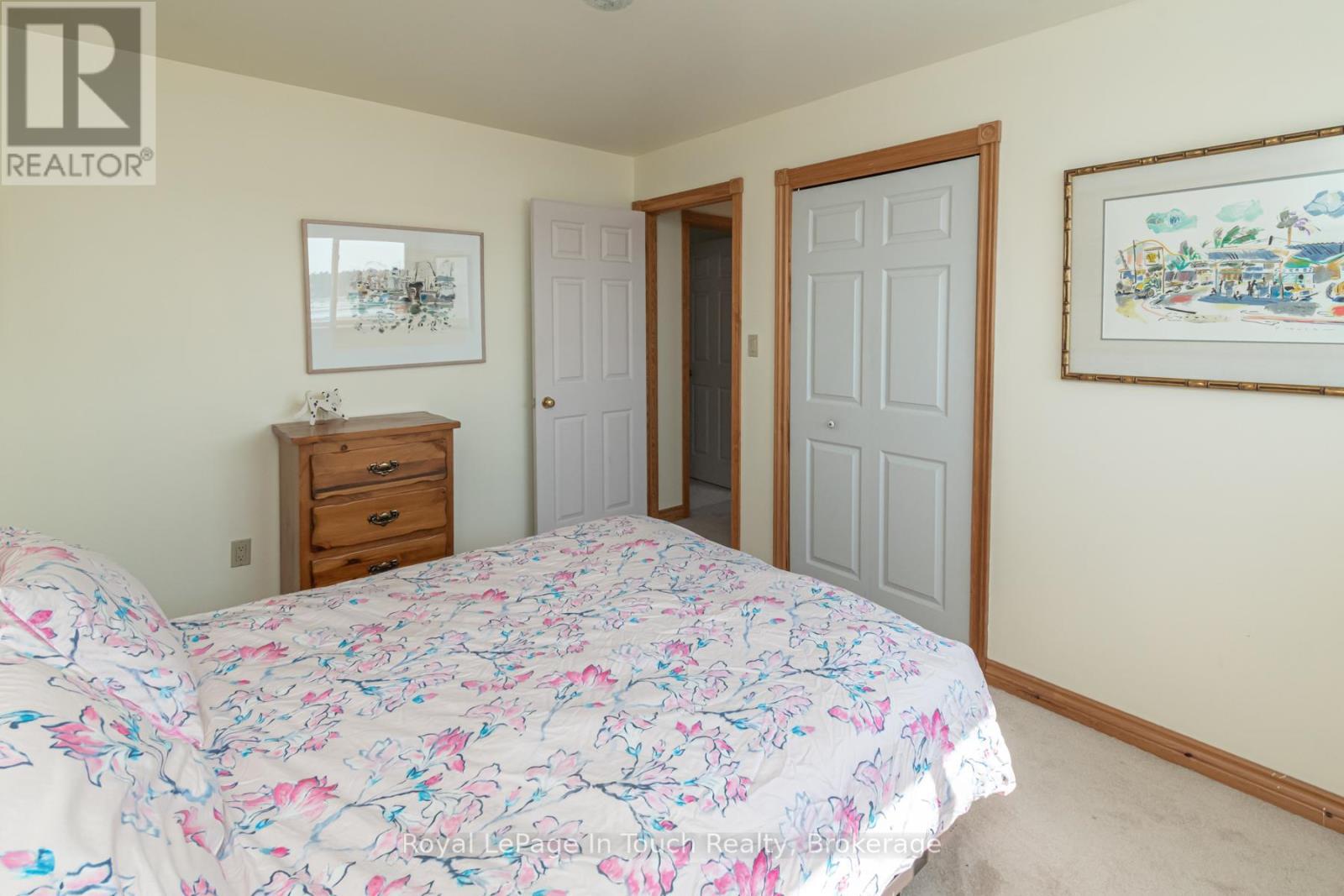 












1420 TINY BEACHES ROAD N

,
Tiny,




Ontario
L9M0H3

