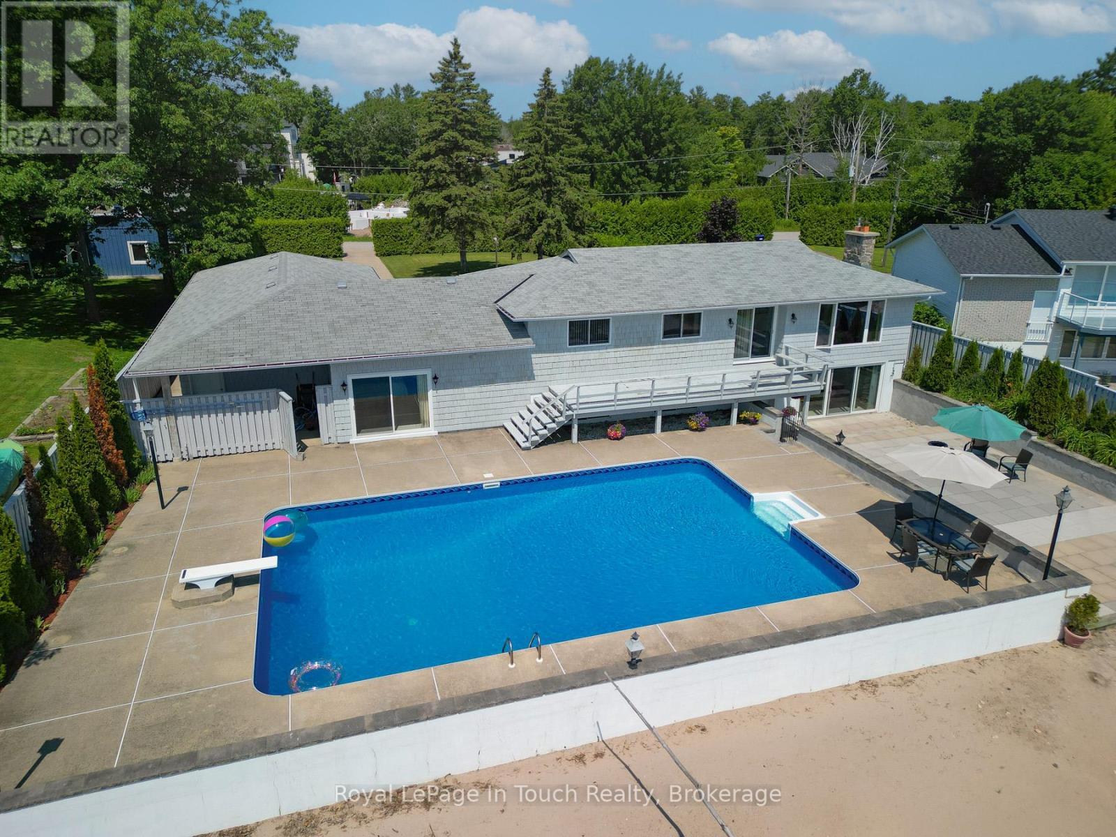 












1420 TINY BEACHES ROAD N

,
Tiny,




Ontario
L9M0H3

