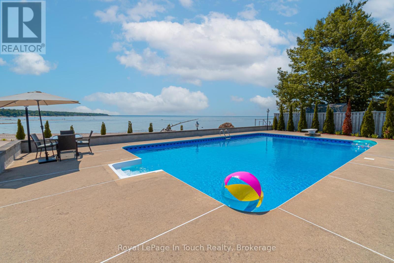 












1420 TINY BEACHES ROAD N

,
Tiny,




Ontario
L9M0H3

