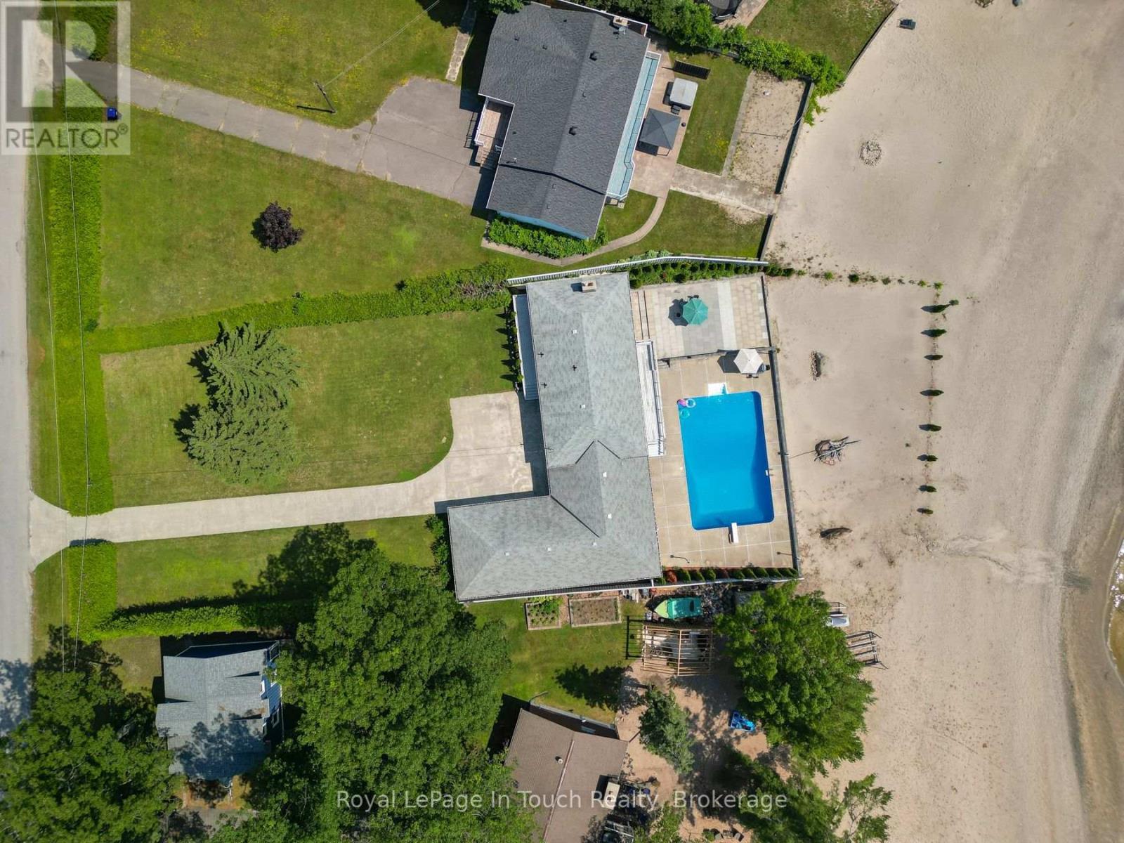 












1420 TINY BEACHES ROAD N

,
Tiny,




Ontario
L9M0H3

