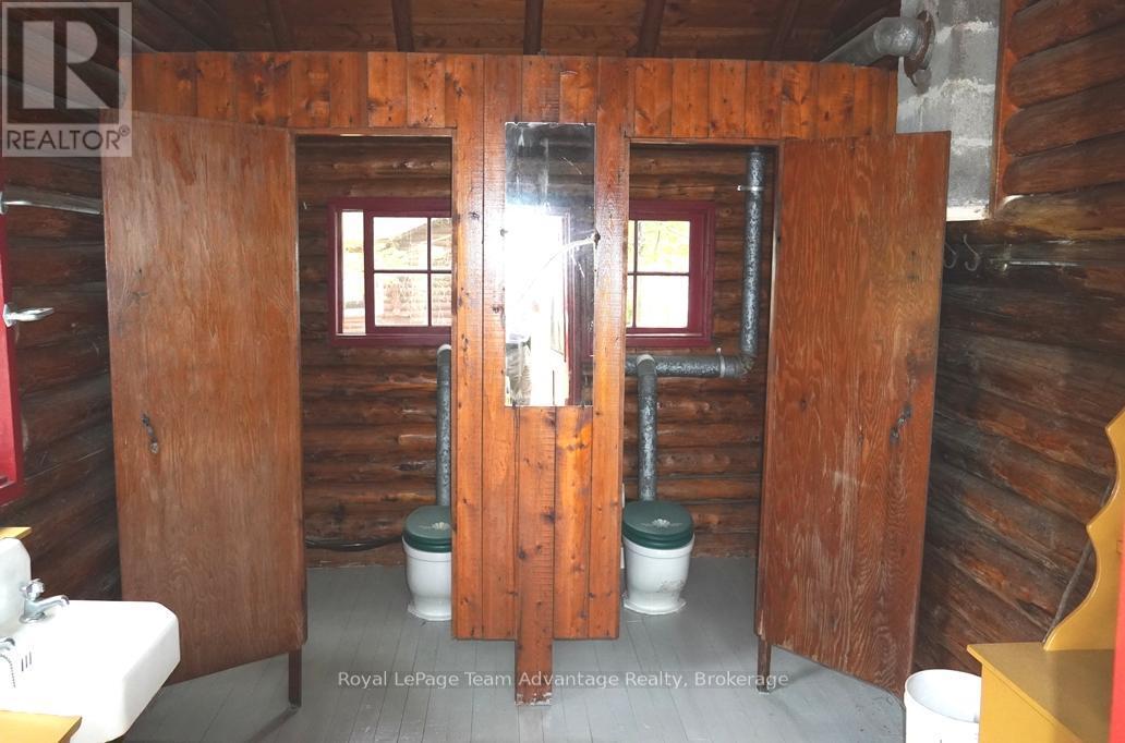 












AE 380 & JDD 651 BIRD LAKE

,
Killarney,




Ontario
P0M2A0

