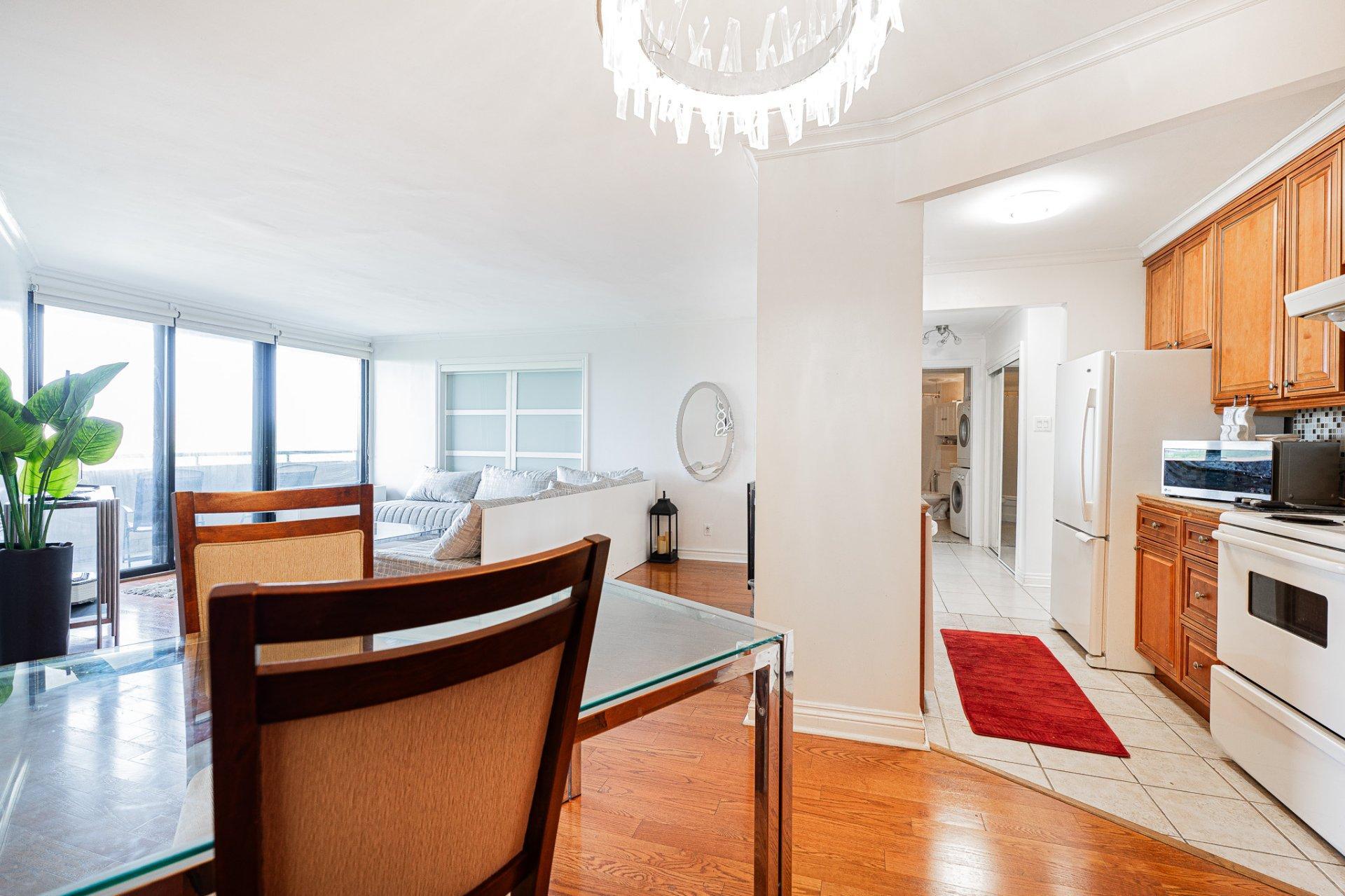 









2555


Av. du Havre-des-Îles

, 901,
Laval (Chomedey),




QC
H7R4S4

