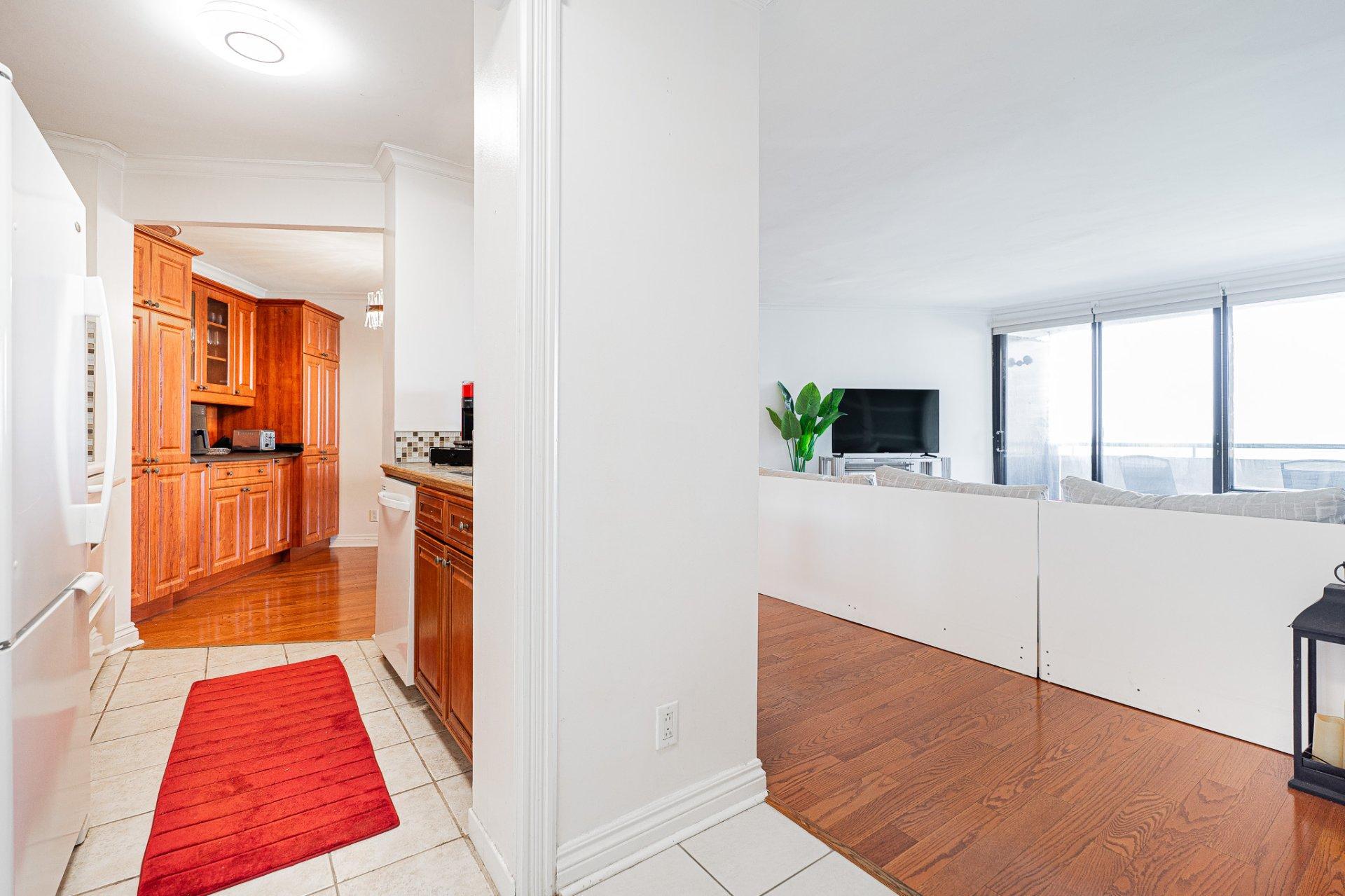 









2555


Av. du Havre-des-Îles

, 901,
Laval (Chomedey),




QC
H7R4S4

